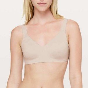 LULULEMON LIKE NOTHING BRA 34E Barely Beige NWT